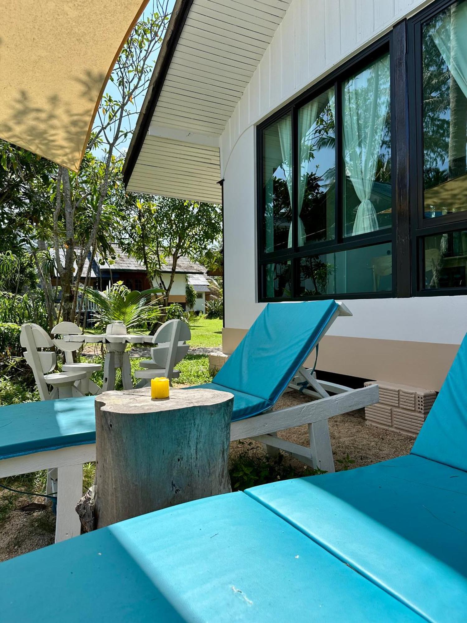 2bd Beachfront House In Chaloclum Rumah liburan